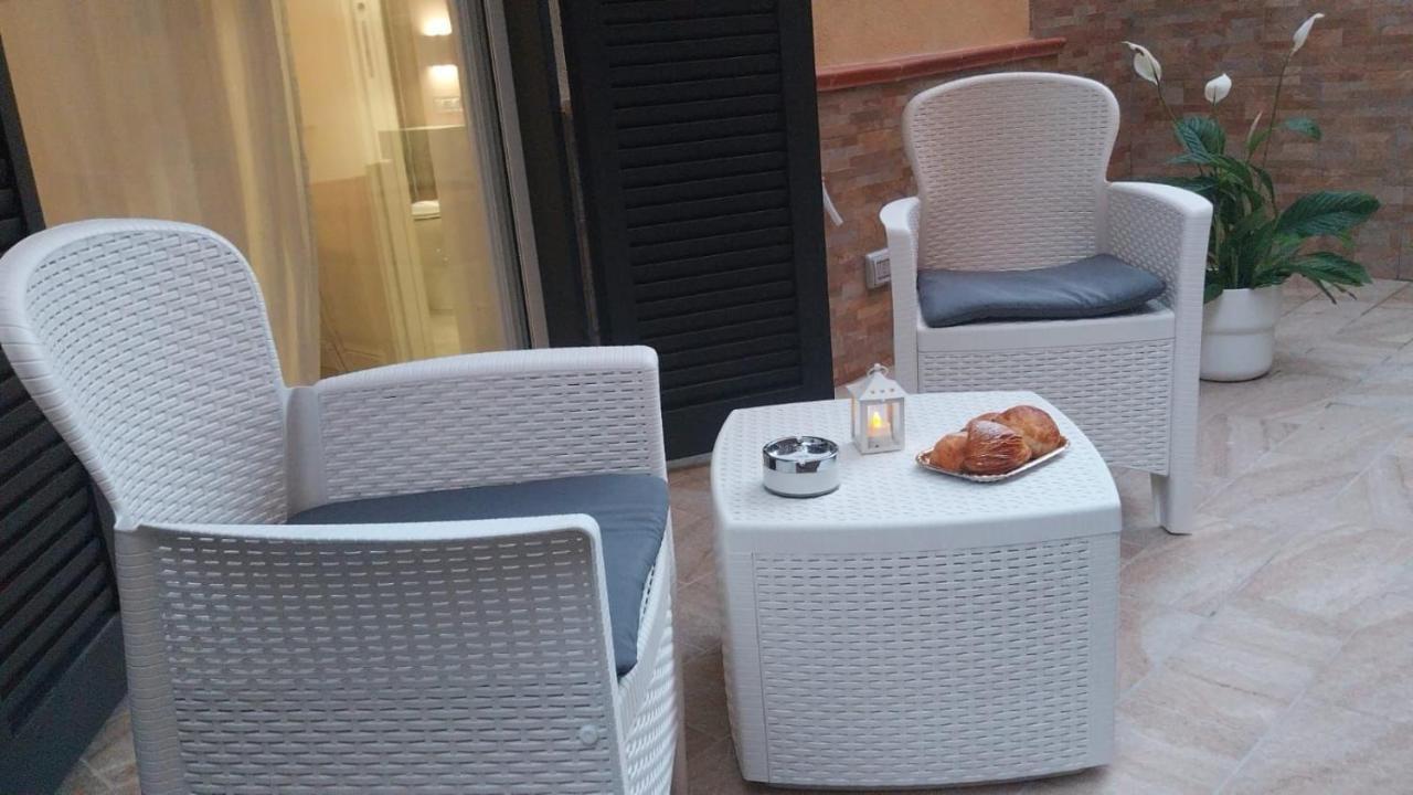 Hotel Alery Neapel Exterior foto